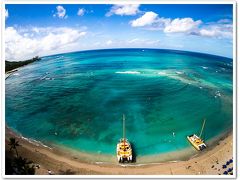 2016年　ハワイ　2日目　「モアナサーフライダービーチアンブレラの下でのんびり」～「ロイヤルハワイアンクッキー」～「チャンピオンズステーキ＆コココーブ」