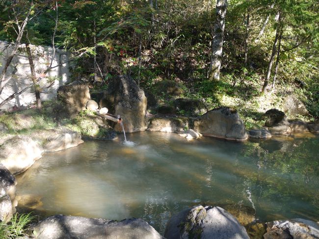 すごく天気がいい土曜日の朝。<br />急に予定が無くなって暇になったし、こんなに天気がいいなら・・・温泉行きたい！<br />8時ごろ起きて台所に行くと、そそくさと出て行こうとしている両親を発見。<br /><br />そうはさせるかっ！！( /ﾟДﾟ)/ｸﾜｯ<br /><br />両親に職務質問開始ｗ<br />父「天気いいから出かけようと思って」<br />私「いつ帰るん？」<br />父「いや、泊まりで。明日かな。。。」<br /><br />私「ふ～ん。<br />　　・・・・あのさ、温泉行きたいねんけど、それ、日帰りにせぇへん(・∀・)？」<br /><br />というわけで無事、温泉への交通手段ゲット～ｗｗ<br />まさに置手紙を書いて出ていく寸前やったらしいけど、残念でしたねぇ(笑)<br /><br />ほな急いで準備して出発～♪