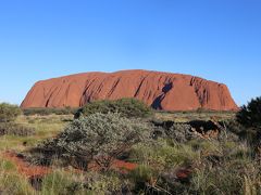 ファーストクラスで行くオーストラリア　　　極貧の旅　エアーズロック