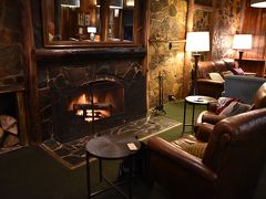 クレイドルマウンテン ロッジ ( Peppers Cradle Mountain Lodge ) 【 キング ビリー スイート 】 やっぱりタスマニアはウォンバットの聖地だった！！ 前編