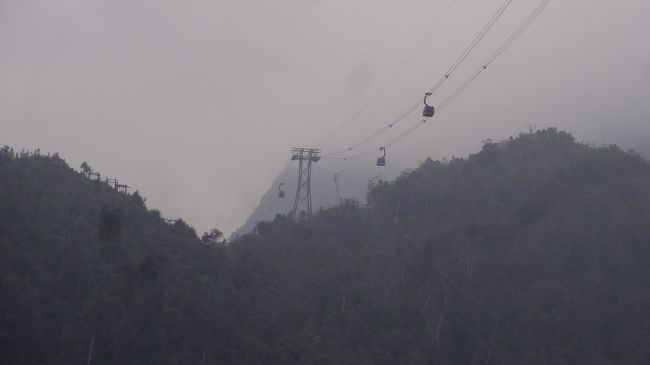 山岳地方サパに挑戦　その７　シンチャイ村・・行きはトコトコ軽快に