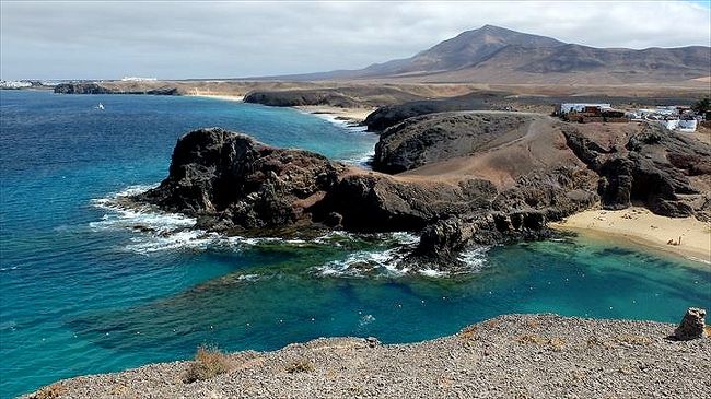 ★カナリア諸島（１７、完）ランサローテ島  最後に訪れた鸚鵡の浜辺、そしてコンドル航空でドイツへ帰る