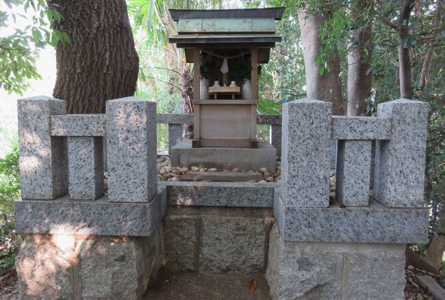 2016秋、尾張・島田城址と所縁の寺社(１/3)：島田城址立札、城址の土塁、小さな社