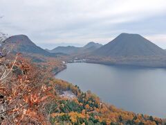 紅葉の榛名山と榛名神社