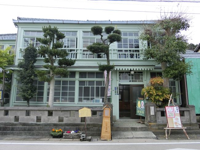 「旧五十嵐邸」は「静岡県清水区蒲原」にある「大正３年（１９１４年）」に「五十嵐準」が「歯科医院」を開業するにあたり建てられた「歴史的建造物」です。