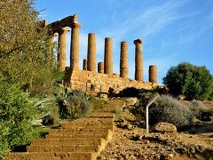 シチリア　ギリシャ遺跡とエトナ山の旅(Italia4)