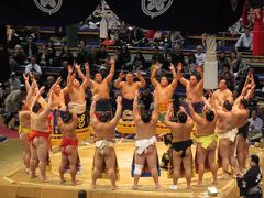 大相撲九州場所６日目観戦ー豪栄道敗れ、遠藤勝つー
