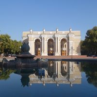 青の都、ウズベキスタン４