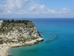 ｻﾝﾀｶﾞﾀ･ﾃﾞ･ｺﾞｰﾃｨ？ｻﾝﾀｰｶﾞﾀ･ﾃﾞ･ｺﾞｰﾃｨ？？未知なる「美しい??村」を目指してイタリア南部へ：タオルミーナよりもチェファルよりも、トロペアの海はきれい！
