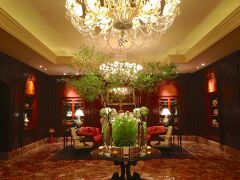 ザ・リッツ・カールトン大阪とインターコンチネンタル大阪のレストラン，ラ・ベ，香桃，花筐，ピエール　