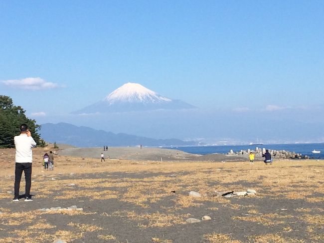 12月2日～3日で静岡・梅ヶ島温泉・清水港を1泊観光<br /><br />2日は梅ヶ島温泉・清香旅館で1泊<br />濃い温泉を堪能<br />3日は清水港まで足を延ばし三保の松原で富士山を見た<br /><br />2日目は南下して三保の松原へ