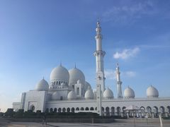 F1観戦のついでに世界最大級のモスク シェイク・ザイード・グランド・モスクへ！