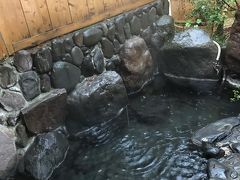 湯布院の温泉宿に宿泊する。