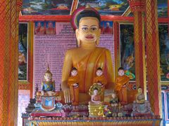 カンボジア　「行った所・見た所」　シェムリアップ・ロニュオス遺跡群のロレイ観光