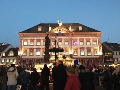 ヨーロッパ　クリマスマーケット巡り　( 5 )　ゲンゲンバッハの世界最大のアドベントカレンダーをろくに見ないで走りまくる～
