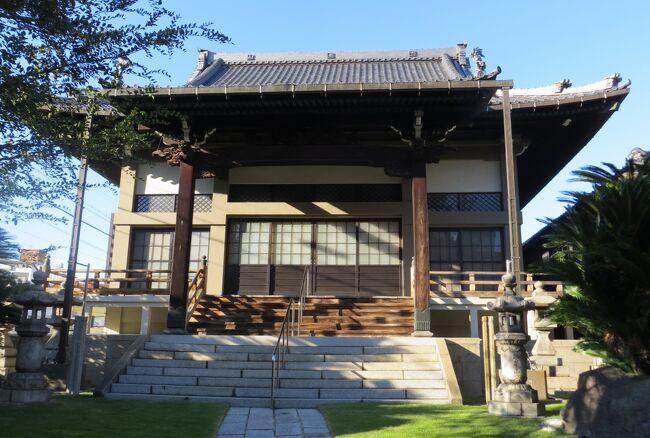 2015秋、安用寺と首題寺(4/20)：法華山・首題寺：本堂、蘇鉄、石灯篭、豊竹石碑