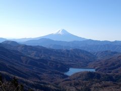 快晴のイヴ登山は大菩薩嶺