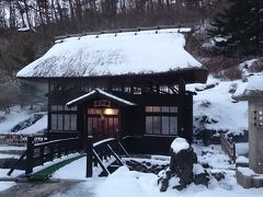 萱葺き温泉、玉子温泉に泊まりたくて。