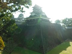 震災で痛手を受けた、熊本城を訪れました。（・。・；