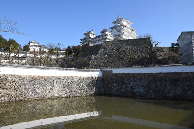 行程<br />姫路～姫路城～六甲山～新神戸<br /><br />2017年の年末年始旅行は3泊4日で<br />岡山、香川、兵庫を周遊しました。