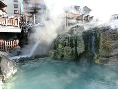 草津温泉へ　その２　草津温泉街を満喫！！　まずは湯畑に行ってお昼を戴きます。