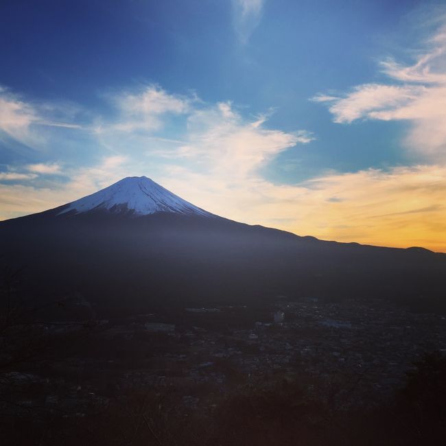 久々に温泉で癒されたい！だけど遠くまで行きたくないな～と思っていた矢先<br />知人から勧められたのが富士山周辺でした。<br />山梨ってこれまで行ったことない！ということで、富士山を拝んできました～(＾◇＾)<br /><br />お宿：富士河口湖温泉　時悠々楽游<br />http://travel.rakuten.co.jp/HOTEL/9200/<br />楽天トラベル<br />1人20000円<br />