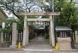 2015秋、浅間の冨士浅間神社：鳥居、石標、手水舎、江川橋碑、浅間稲荷社、狛犬、狛狐