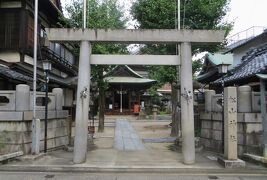 2015秋、泉の松山神社：鳥居、石灯篭、狛犬、拝殿、長寿公孫樹、福守稲荷社