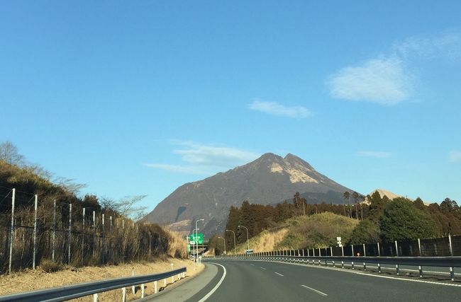 日頃の疲れを癒しに湯布院温泉へ<br />大自然を体感しながら日常を忘れて<br />至福のひとときが過ごせました。<br />春になったらまた、訪れたいです。<br />