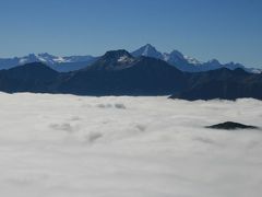 モンブラン山群とイタリアアルプスを眺められるフネートル・フェレ峠を訪ねる