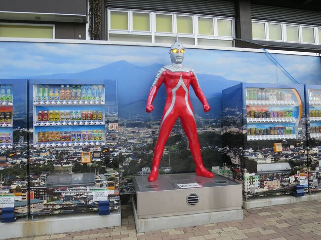 岳温泉をチェックアウトし、東北自動車道に乗って福島空港へ向かいます。<br />途中、安達太良サービスエリアで遅めのランチ☆<br />