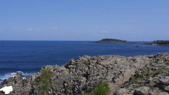 北陸３県の旅行最終日は福井県。景勝地として名高い東尋坊周辺を自転車でめぐる。<br />その後、日本では珍しい恐竜博物館を見学。小松空港より帰路につくという行程。<br /><br />あわら湯の町6:58→三国7:05　レンタサイクル　東尋坊<br />三国10:41→福井口11:25/11:30→勝山12:19<br />勝山12:30～恐竜博物館12:42/14:15～勝山14:27/14:49→福井15:43<br />福井18:15～小松空港19:14/19:55(JAL192)→羽田空港21:00<br />