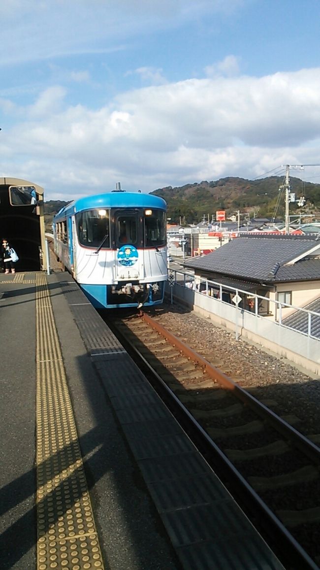 　ご覧戴きましてありがとうございます。<br />　2016年12月23日から2016年12月26日までの４日間、四国へ旅行に行ってきました。<br />　そのうち前回のパート１では１日目として自宅の最寄駅である浜松駅から高知まで向かい、高知では西部に位置する入野松原という景勝地を見てきた様子等をご覧戴きました。<br />　今回は２日目の行程のうちごめんなはり線というローカル線に乗車した時の様子、高知県南東部に位置する安芸市内を観光した時の様子等をご覧戴きます。<br /> 