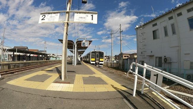 福島県の郡山駅と茨城県の水戸駅を結ぶ全長137kmあまりの長さの長大なローカル線「水郡線」に乗って来ました。<br />旅したのは、2016年の冬晴れの日曜日。<br />上菅谷から常陸太田までの通称常陸太田支線もついでに乗りつぶして来ました。