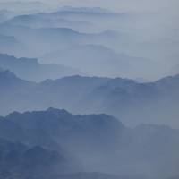 霧の重慶は再開発の嵐★ガラガラ世界遺産でウロウロ〈初Spring Japanは直行便☆の巻〉
