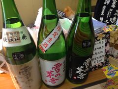 蔵開きで、由利正宗へ。酒カフェに寄る。