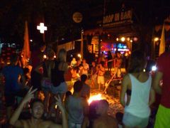 タイ パンガン島 フルムーンパーティー