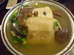 臭っ...く無い!? 臭豆腐で有名な深坑老街へ