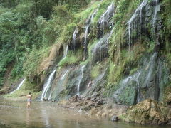 南米コロンビアの温泉