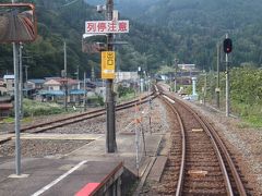 一軒宿の笹倉温泉に宿泊し、大糸線の普通列車で景色を楽しみながらの帰り道。