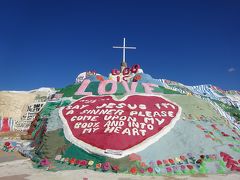 All Need is Love, Salvation Mountain　 (フェニックスからロス、サルベーション・マウンテン）