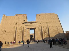 行って良かったエジプト夢紀行（5）エドフ～コムオンポ~アスワン をクルーズ ホルス神殿、コムオンボ神殿 を見学