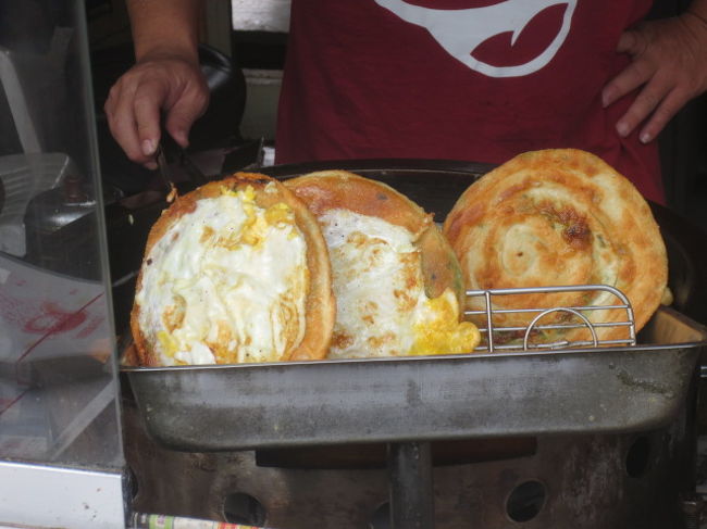 急に思い立ち、10数年に前に行ったことがある宜蘭県の大平山へ行ってきた。<br /><br />画像は名物「葱油餅」。<br /><br />（正直、この旅ではいい画像が撮れてないので、期待せずにご覧ください）