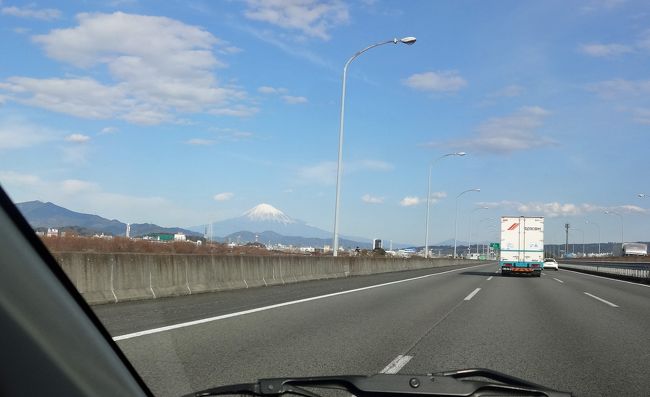富士を見ながら山梨塩山へ（その１）　出発時、天気予報は曇り空
