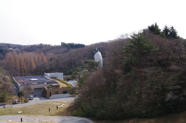 生田緑地に行こうとして、スマホ忘れて、しばし彷徨う。生田駅で下車して、４kmくらい明大や専大の辺りを迷いました。生田緑地に行くのに、生田駅よりも、向ヶ丘遊園駅の方が便利だったみたい。<br />生田緑地の岡本太郎美術館や日本民家園とか良かったです。