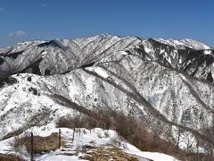 降雪直後の丹沢　ラッセル必須の雪山登山