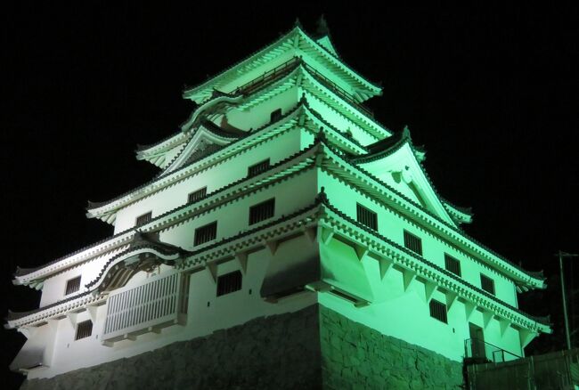 2017春、九州西北の名城(12/35)：3月29日(12)：唐津城：唐津城夜景、地下道の山車絵