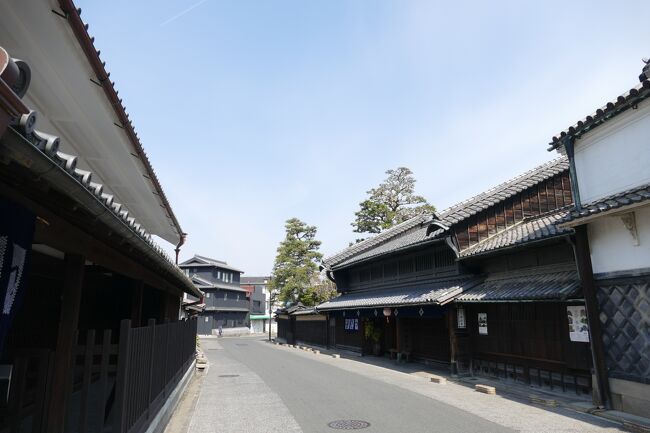 名古屋は３度目の訪問である。東京と京都は何十回と往復しているが、どういう訳か名古屋は素通りすることが多く、じゅっくりと滞在して見て回るということはなかった。しかし、今回名古屋で友人と会う機会があり、それならば充分時間を取り、市内を見て回るのもいいのではないかと思った。<br /><br />前回は名古屋城を訪れたので、今回は徳川美術館や徳川園を始め、有松、文化の道、さらに足を延ばして犬山城と明治村等を訪ねてみたいと考えた。ただ、何分２泊３日の旅なので限られた時間でどれだけたくさん見学できるかは分からなかったので、少し絞ることにした。<br /><br />先ずは、旧東海道の面影が残る有松へ行くことにした。有松については前から訪れてみたいと思っていたところで、夜行バスで東京新宿から名古屋駅に着いて、そこそこ朝食をとり、すぐ出かけてみた。