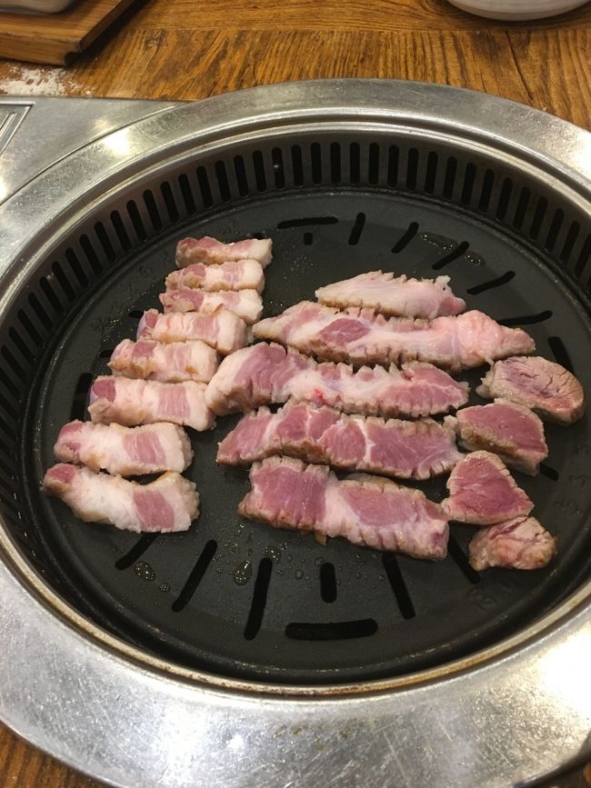 昨日は食べ歩きがメイン。<br />今日は昨日行かなかったカジノで楽しみます。