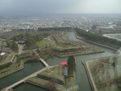 函館五稜郭、ラッキーピエロでバーガー、小牧温泉青森屋で夏祭り気分を(大人の休日パス2017年4月の旅1/4)